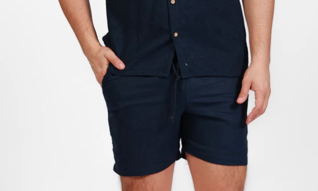 NAVY LINEN SHORTS