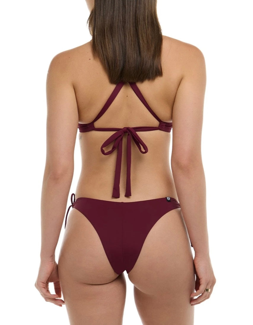 Leah Bottom