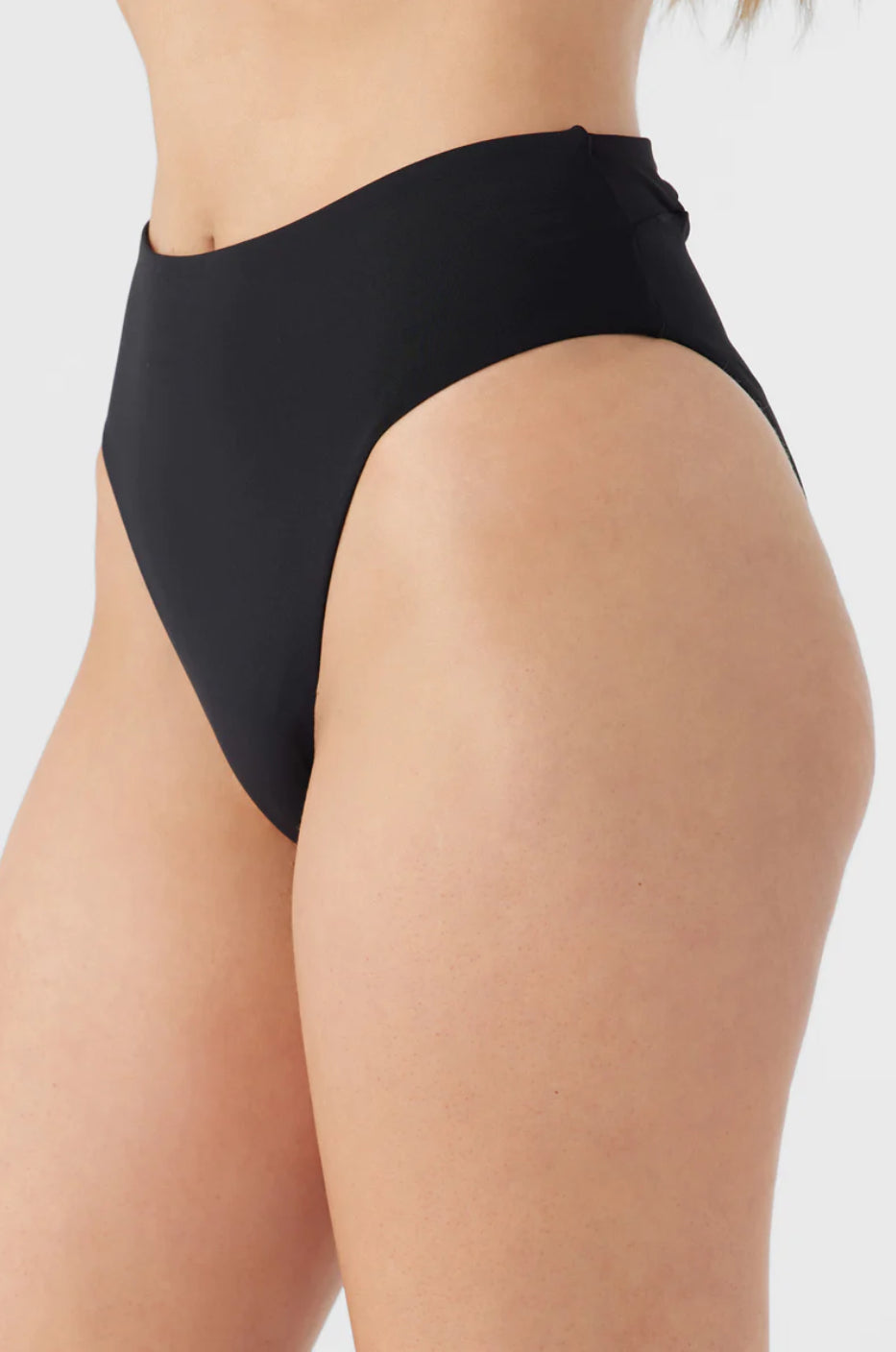 Saltwater Solids Max Bottom