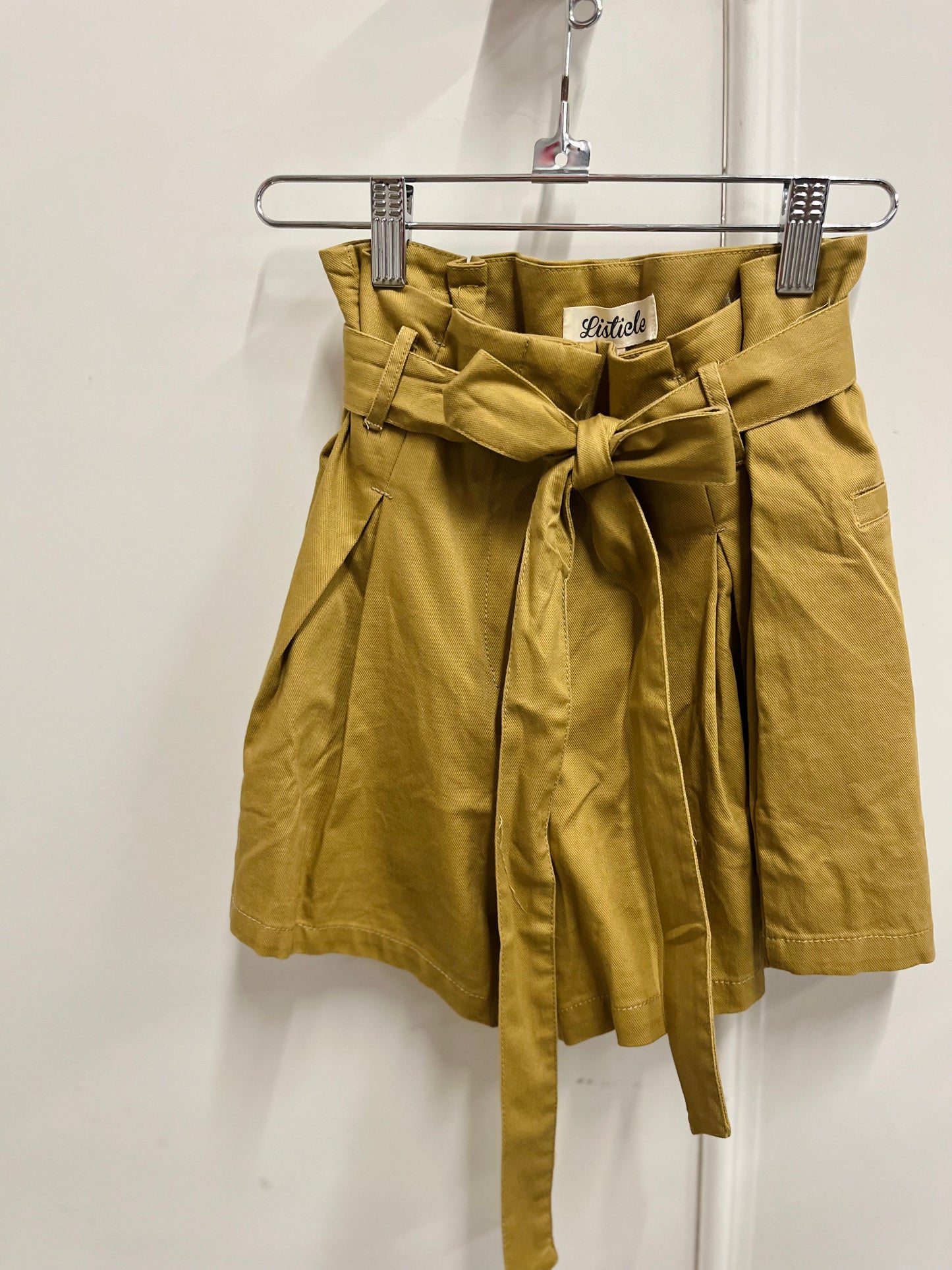 Cuffed Short