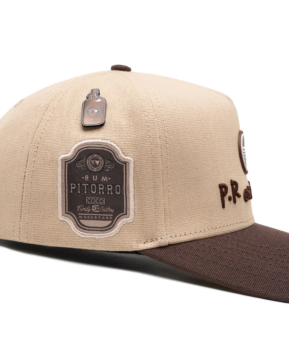 P.R es otra cosa (Pitorro de Coco) wood brand