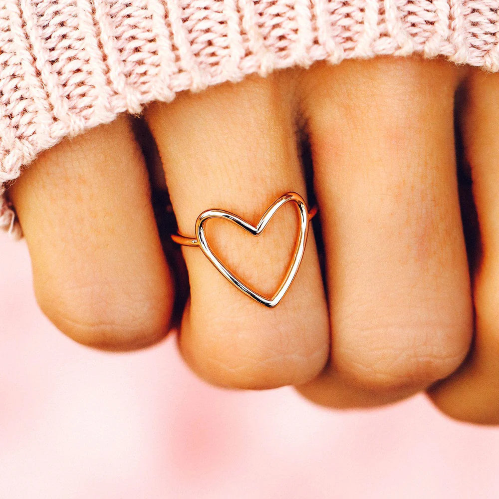 Statement Heart Band Ring