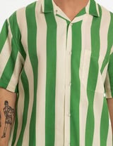 Travel Buttonup