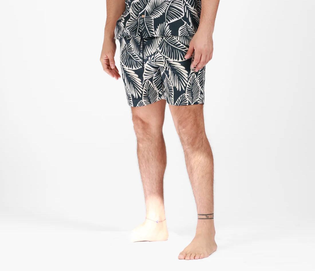 NAVY LINEN PRINTED SHORTS