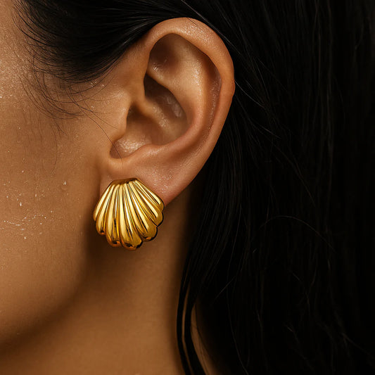 Izel Shell Earrings