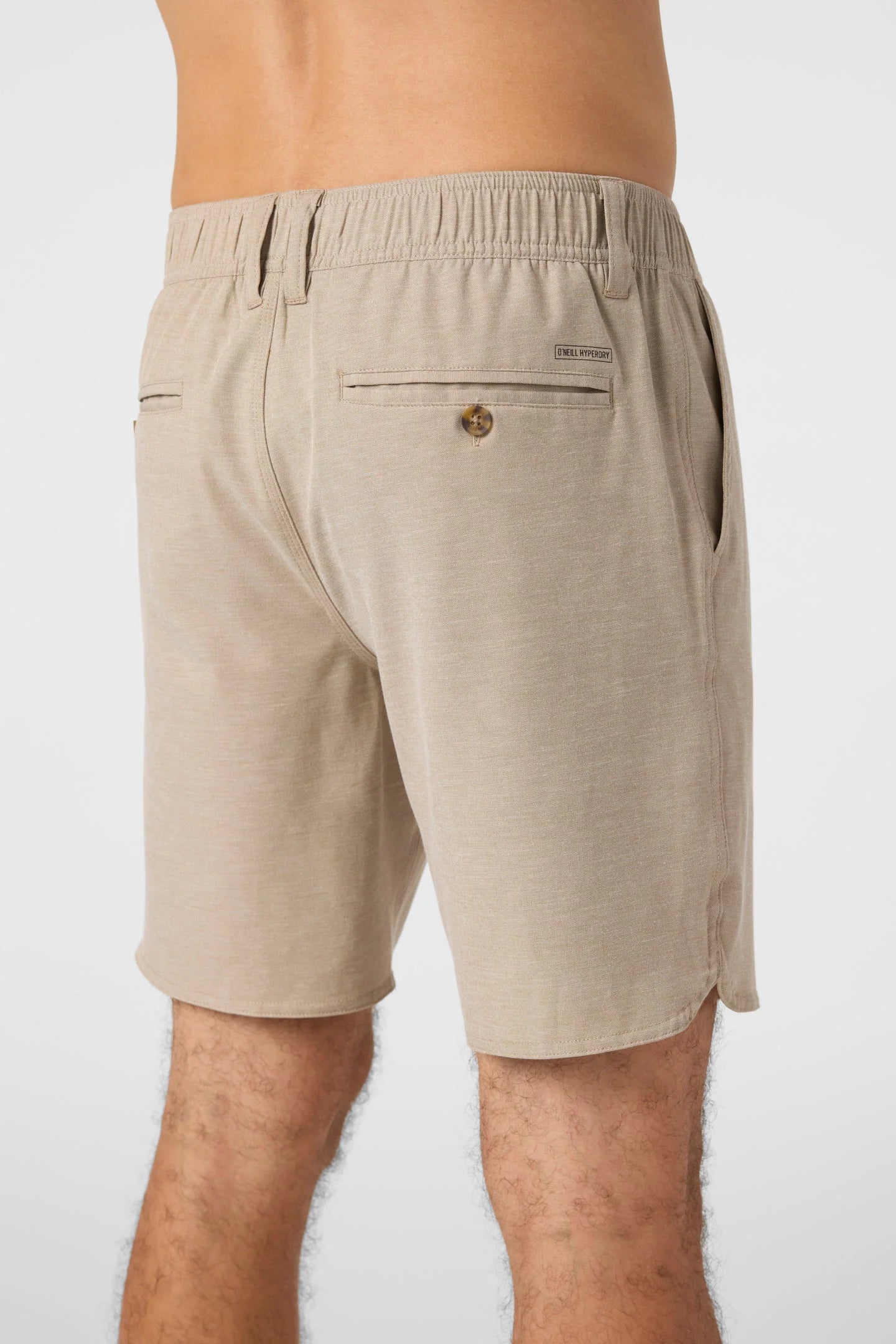 Reserve LIght Check Scallop 18" Hybrid Shorts